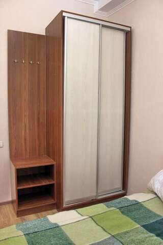 Мини-отель FreeDom Каменец-Подольский Стандартный двухместный номер с 1 кроватью-6